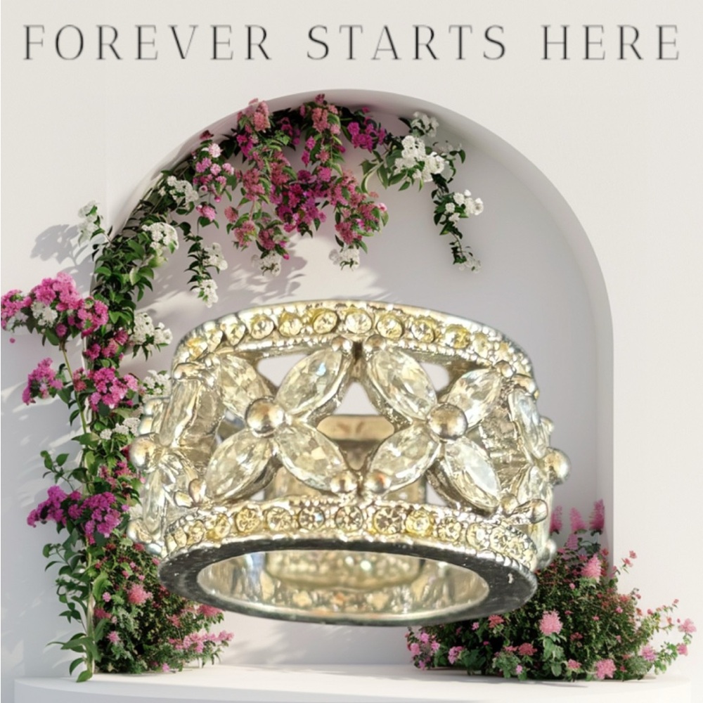Rhinestone Fashion Ring Size 5 1/2